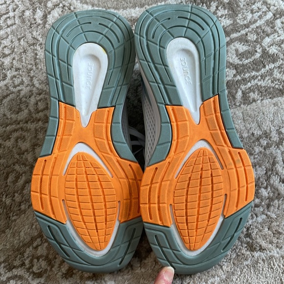 Adidas Bounce runner size 9 like NEW - Picture 4 of 9